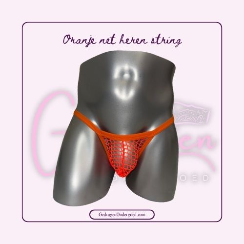 Voorkant oranje string van netstof op een heren paspop