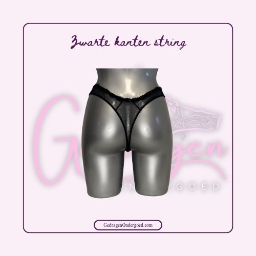 Achterkant Zwarte Kanten String met Strik gedragen door gedragen ondergoed gepresenteerd op een paspop